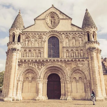 La Maison De La Liberte Alexandra David-neel Apartman