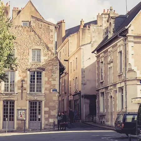La Maison De La Liberte Alexandra David-neel * Poitiers